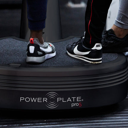Power Plate pro5 console